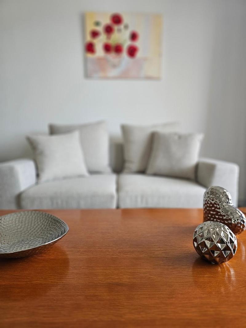 Iris Village Apartament *