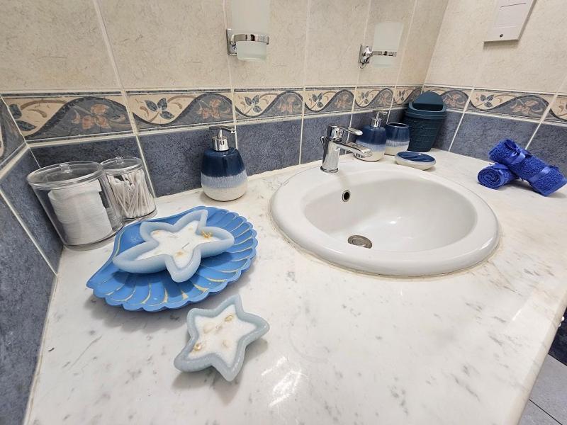 Apartament Iris Village *
